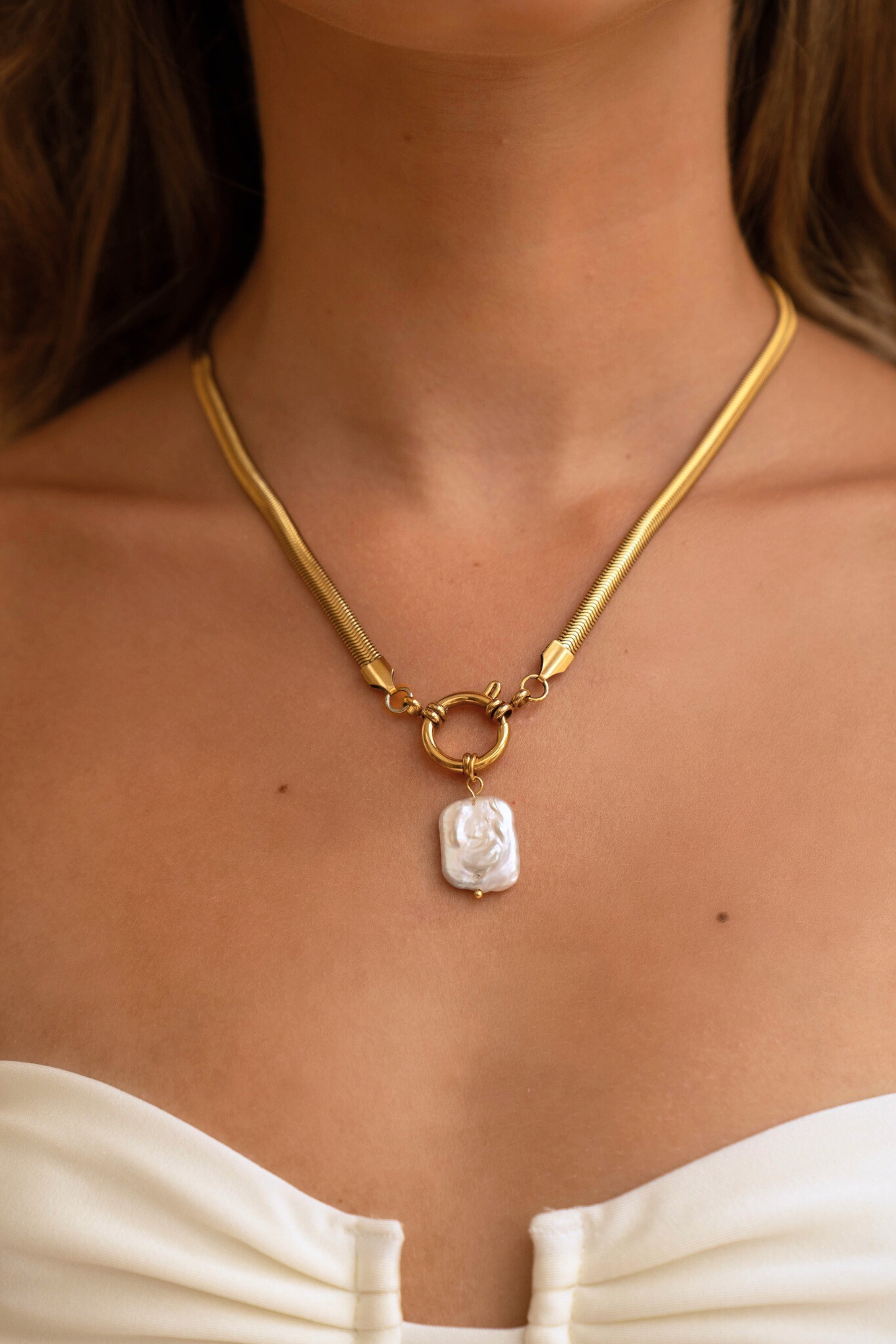 Ares Pearl Herringbone Chain Necklace
