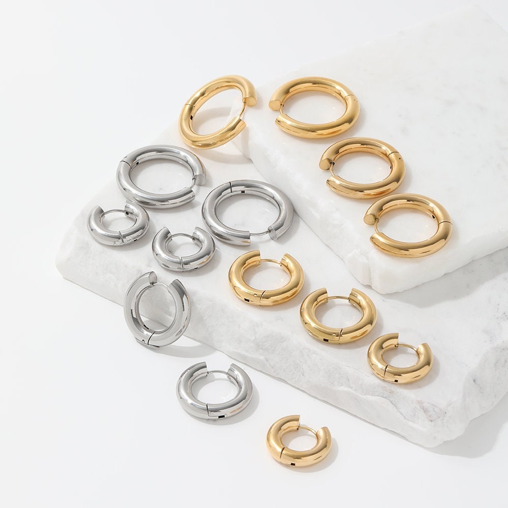 Naxos 18k Gold Plated Chunky Hoop Earrings